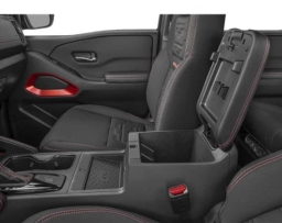 Nissan Frontier PRO-4X Crew Cab 4x4 2026