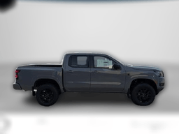 Nissan Frontier SV Crew Cab 4x4 2026