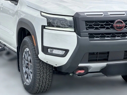 Nissan Frontier PRO-4X Crew Cab 4x4 2026