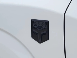 Nissan Frontier SV Crew Cab 4x4 2026