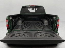 Nissan Frontier PRO-4X Crew Cab 4x4 2026