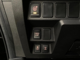 Nissan Frontier PRO-4X Crew Cab 4x4 2026