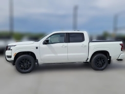 Nissan Frontier SV Crew Cab 4x4 2026