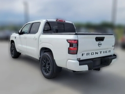 Nissan Frontier SV Crew Cab 4x4 2026