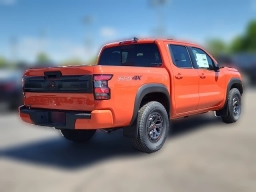 Nissan Frontier PRO-4X Crew Cab 4x4 2026