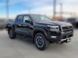 Nissan Frontier PRO-4X Crew Cab 4x4 2026