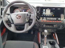 Nissan Frontier PRO-4X Crew Cab 4x4 2026