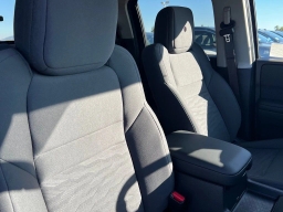 Nissan Frontier S Crew Cab 4x4 2026