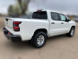 Nissan Frontier S Crew Cab 4x4 2026