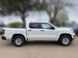 Nissan Frontier S Crew Cab 4x4 2026