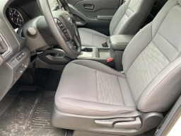 Nissan Frontier S Crew Cab 4x4 2026