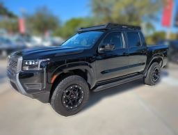 Nissan Frontier SV Crew Cab 4x4 2026