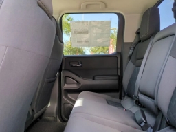 Nissan Frontier SV Crew Cab 4x4 2026