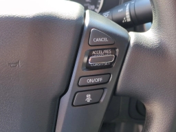 Nissan Frontier SV Crew Cab 4x4 2026