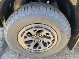 Nissan Frontier PRO-4X Crew Cab 4x4 2026