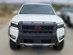Nissan Frontier PRO-4X Crew Cab 4x4 2026