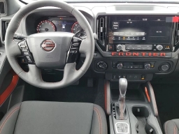 Nissan Frontier PRO-4X Crew Cab 4x4 2026