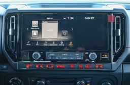 Nissan Frontier PRO-4X Crew Cab 4x4 2026