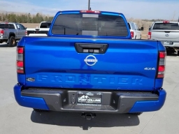 Nissan Frontier SV Crew Cab 4x4 2026