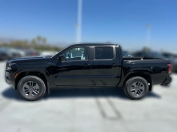 Nissan Frontier SV Crew Cab 4x4 2026