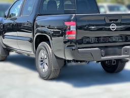 Nissan Frontier SV Crew Cab 4x4 2026