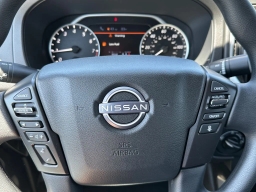Nissan Frontier SV Crew Cab 4x4 2026