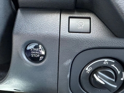 Nissan Frontier SV Crew Cab 4x4 2026