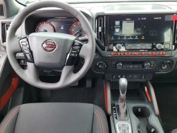 Nissan Frontier PRO-4X w/R Package Crew Cab 4x4 2026