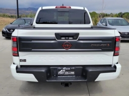 Nissan Frontier PRO-4X w/R Package Crew Cab 4x4 2026