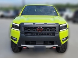 Nissan Frontier PRO-4X Crew Cab 4x4 2026
