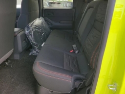 Nissan Frontier PRO-4X Crew Cab 4x4 2026
