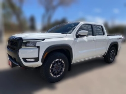 Nissan Frontier PRO-4X Crew Cab 4x4 2026