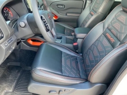 Nissan Frontier PRO-4X Crew Cab 4x4 2026