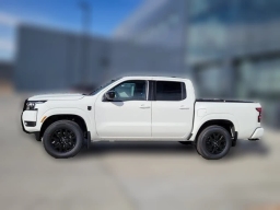 Nissan Frontier SV Crew Cab 4x4 2026