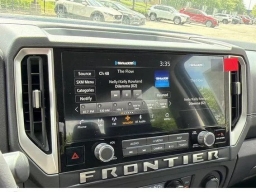 Nissan Frontier SV Crew Cab 4x4 2026