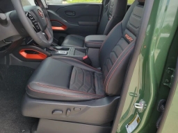 Nissan Frontier PRO-4X Crew Cab 4x4 2026