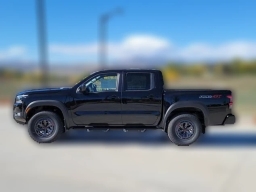 Nissan Frontier PRO-4X Crew Cab 4x4 2026