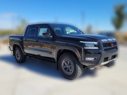 Nissan Frontier PRO-4X Crew Cab 4x4 2026