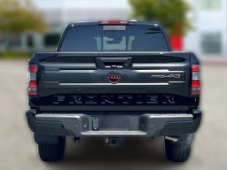 Nissan Frontier PRO-4X w/R Package Crew Cab 4x4 2026