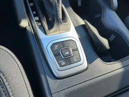 Nissan Frontier SV Crew Cab 4x4 2026