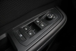 Volkswagen Atlas 2.0T SE w/Technology 4MOTION 2026