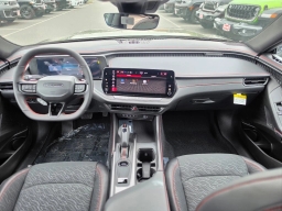 Dodge Charger R/T 4-Door AWD 2026