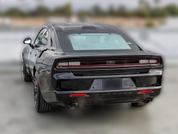 Dodge Charger R/T 4-Door AWD 2026