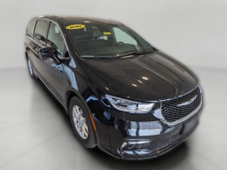 Chrysler Pacifica Select FWD 2026