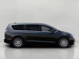 Chrysler Pacifica Select FWD 2026