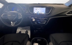 Chrysler Pacifica Select FWD 2026