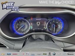 Chrysler Pacifica Select FWD 2026