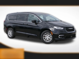Chrysler Pacifica Select FWD 2026