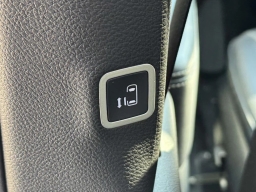 Chrysler Pacifica Select FWD 2026