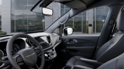 Chrysler Pacifica Select FWD 2026
